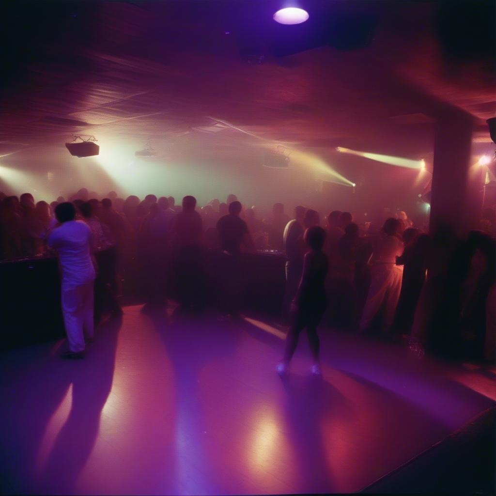 Thriving Underground Dance Scene in 2001